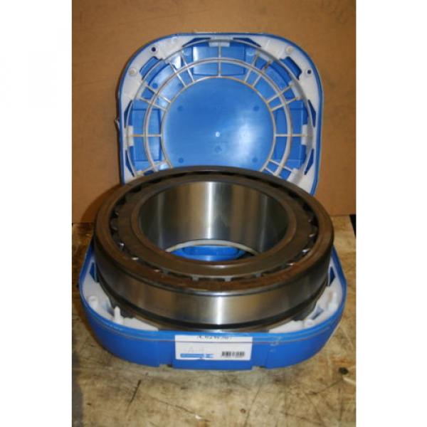 Spherical radial bearing 23144 CCK/C02W507 CCK/W33 SKF Unused #1 image