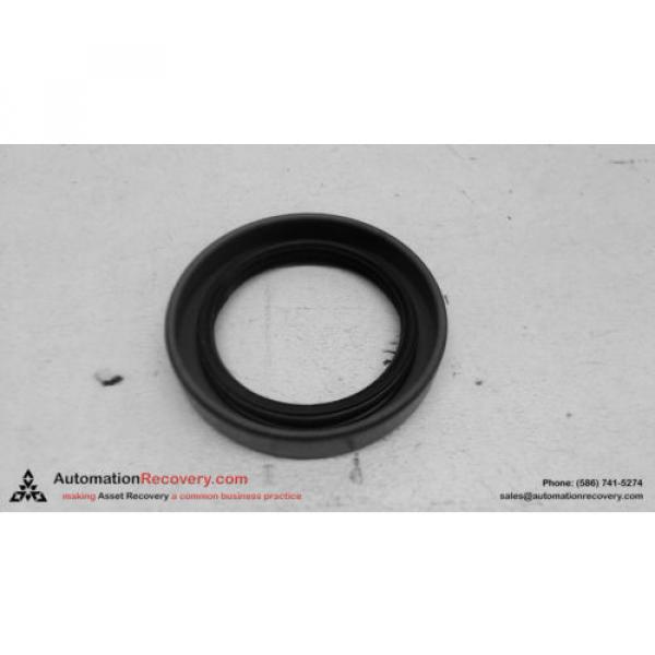 CHICAGO RAWHIDE CRWA1 R OIL SEAL JOINT RADIAL 2 1/2 INCH DIAMETER, NEW #106756 #1 image