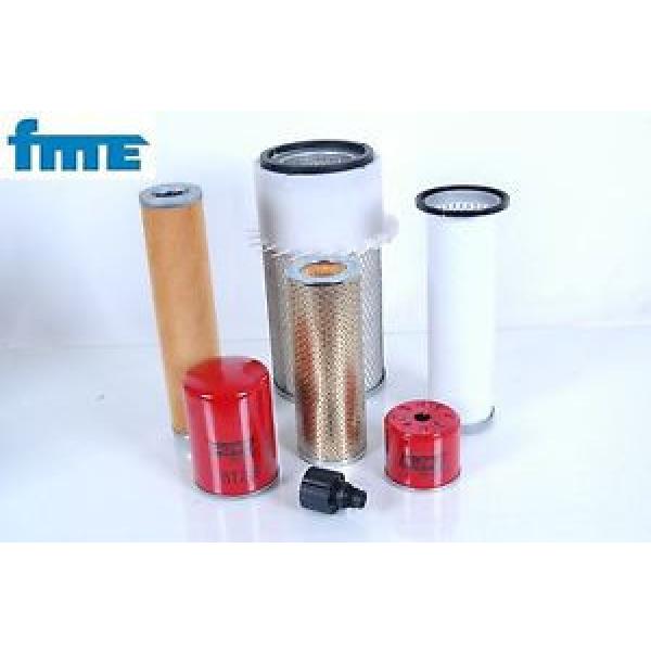 Filter set Schaeff SKL 861 A Motor Perkins 4.236 T Filter #1 image