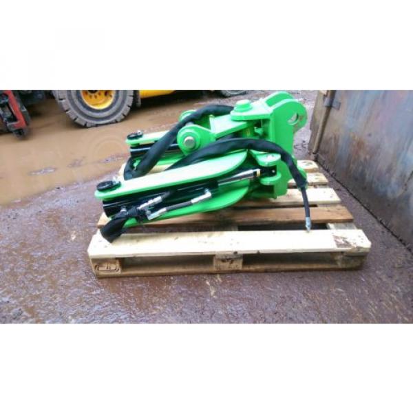 excavator bucket tilt attachment to fit diggers from 4.5t-9t inc VAT and pins #3 image