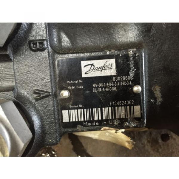 SAUER DANFOSS HYDRAULIC PUMP M/N 83029606 Price Inc Vat #2 image