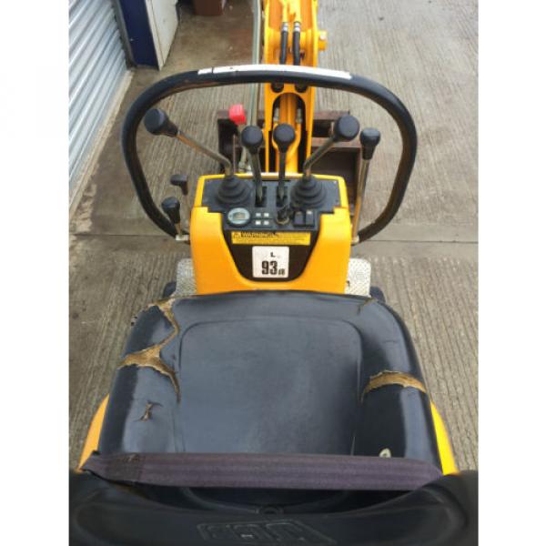 JCB Micro Digger/Excavator 2007 1800 Hours Expanding Tracks 3 Bkts (Price + Vat) #4 image