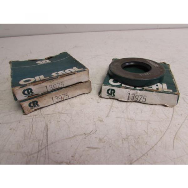 CR INDUSTRIES/CHICAGO RAWHIDE 13975 OIL SEAL (LOT OF 3) **NIB** #1 image