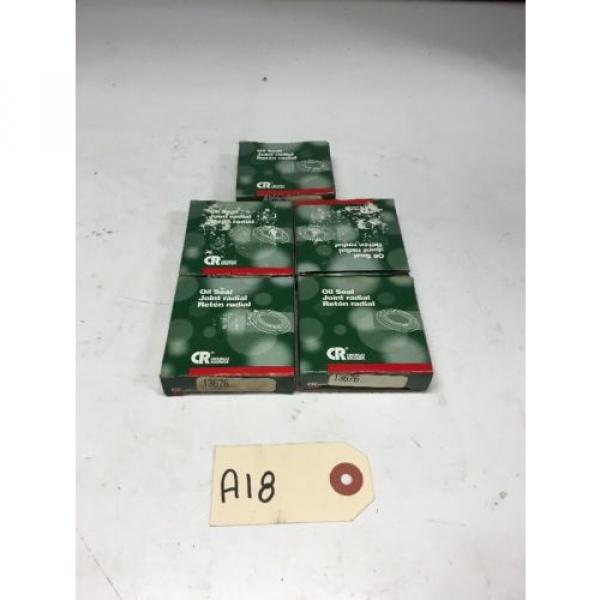 New!! CR 13676 Oil Seal Lot Of 5 *Fast Shipping* #1 image