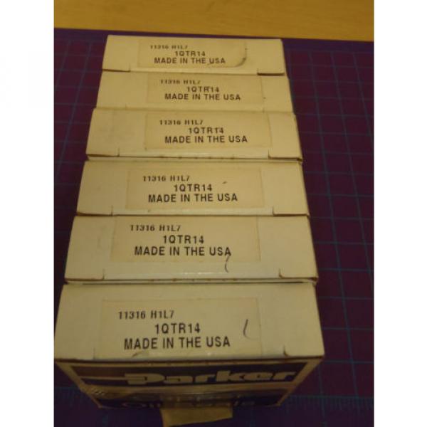 Lot of 6: PARKER Clipper Oil Seals 11316 H1L7 !88C! #1 image