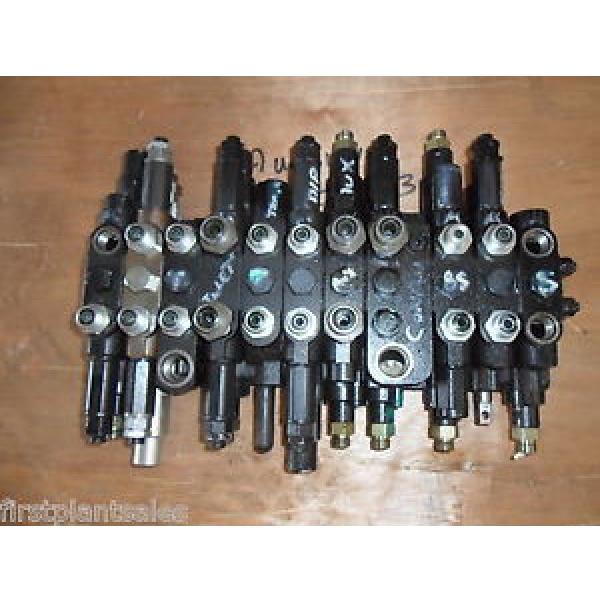 JCB Hydrocontrol Valve Block EV310076 (119) #1 image