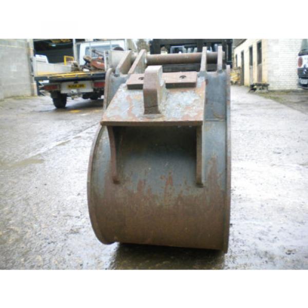 24&#034; digging bucket to 8-13 ton excavator- quick hitch type 60mm top pin.£300+VAT #4 image