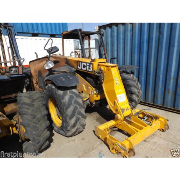 2013 Jcb 528-56 Loadall Front Axle Only #1 image