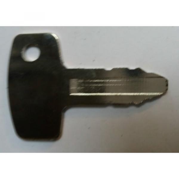 Kubota john deere Excavator Key KX  KX-2 -Mini Digger Key 53630 Spare Key x1 #2 image